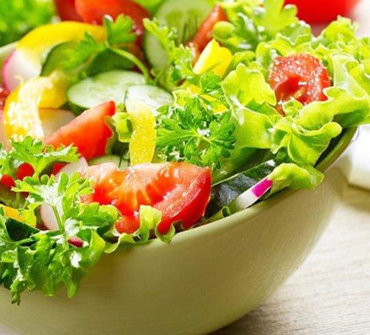 Salad dầu giấm 
